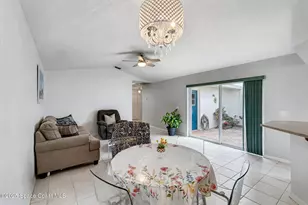 904 Maplewood Ct, Melbourne, FL 32940 - Photo 9