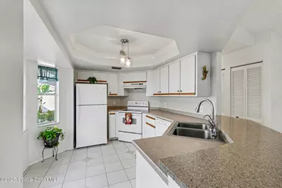 904 Maplewood Court, Melbourne, FL 32940 - Photo 5