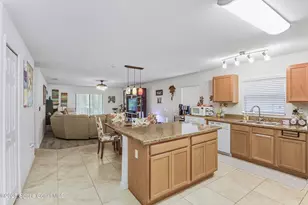 4300 Millicent Cir, Melbourne, FL 32901 - Photo 15