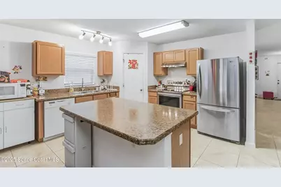 4300 Millicent Circle, Melbourne, FL 32901 - Photo 3