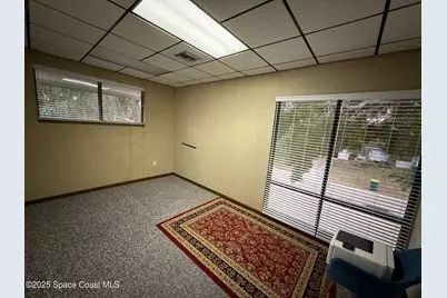 47 W New Haven Avenue, Melbourne, FL 32901 - Photo 11