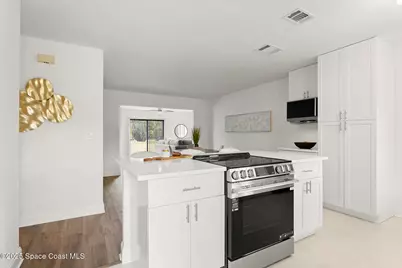 741 Alaska Avenue NE, Palm Bay, FL 32907 - Photo 7