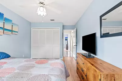 441 Avocado Avenue, Sebastian, FL 32958 - Photo 9