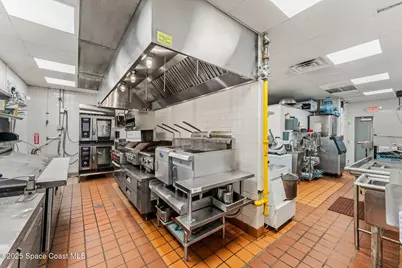 4720 Dixie Highway NE, Palm Bay, FL 32905 - Photo 17