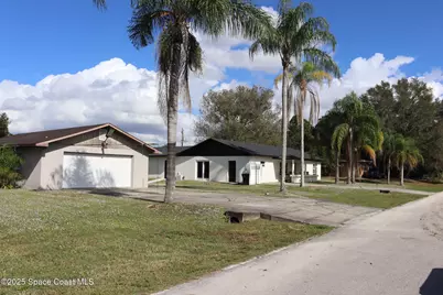 363 Royal Street SE, Palm Bay, FL 32909 - Photo 3