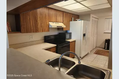 3165 N Atlantic Avenue N #B105, Cocoa Beach, FL 32931 - Photo 7