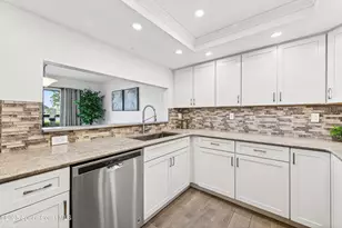 196 Country Club Dr, Melbourne, FL 32940 - Photo 19