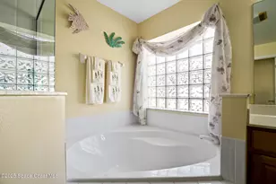 1611 Lago Mar Dr, Melbourne, FL 32940 - Photo 15