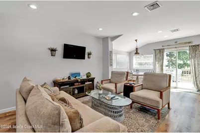 4055 Palm Avenue, Micco, FL 32976 - Photo 7