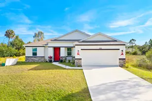 1066 Towhlen St SE, Palm Bay, FL 32909 - Photo 1