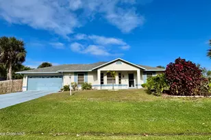 175 Chaloupe Terrace, Sebastian, FL 32958 - Photo 3