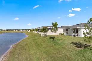 1377 Colebrook Cir SW, Palm Bay, FL 32908 - Photo 27