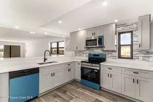 85 S Atlantic Ave, Cocoa Beach, FL 32931 - Photo 11