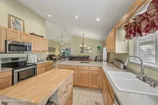 2740 Madrigal Ln, Melbourne, FL 32904 - Photo 7