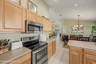 2740 Madrigal Ln, Melbourne, FL 32904 - Photo 11