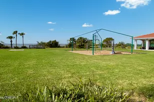 8924 Puerto Del Rio Dr, Cape Canaveral, FL 32920 - Photo 39