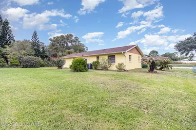 660 SE Grandeur Street SE, Palm Bay, FL 32909 - Photo 15