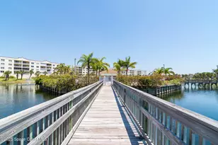 8921 Lake Dr, Cape Canaveral, FL 32920 - Photo 31