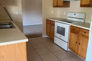 879 Remsen Ave NW, Palm Bay, FL 32907 - Photo 5