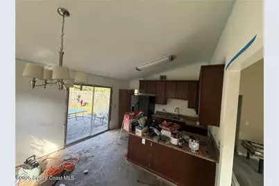 2526 4th Street, Vero Beach, FL 32968 - Photo 5