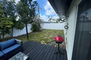 121 Franklyn Ave, Indialantic, FL 32903 - Photo 17