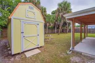 446 Coral Dr, Melbourne, FL 32935 - Photo 7