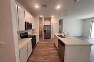 1031 Grapefruit Rd SE, Palm Bay, FL 32909 - Photo 5