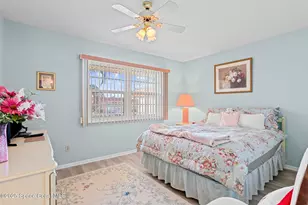 110 Spring Lake Ct, Vero Beach, FL 32962 - Photo 11