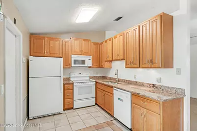 1285 Karlovy Avenue NW, Palm Bay, FL 32907 - Photo 3