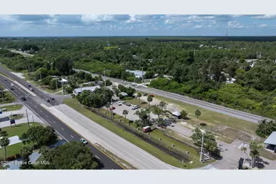5390 Highway 1, Grant-Valkaria, FL 32949 - Photo 9