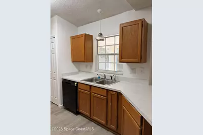 3213 Brentwood Lane, Melbourne, FL 32934 - Photo 7