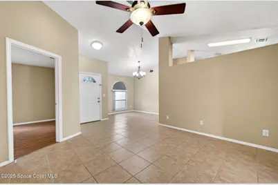 1000 Starfire Street SE, Palm Bay, FL 32909 - Photo 5