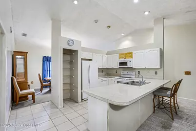 709 Haryestor Avenue SW, Palm Bay, FL 32908 - Photo 9