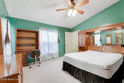 709 Haryestor Avenue SW, Palm Bay, FL 32908 - Photo 15