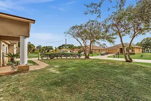 507 Fitzsimmons Street SW, Palm Bay, FL 32908 - Photo 57