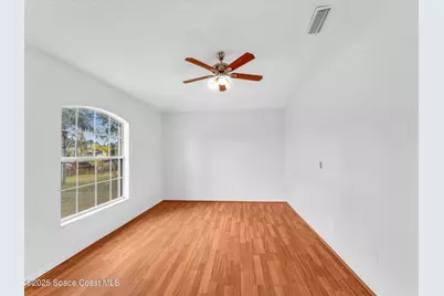 507 Fitzsimmons Street SW, Palm Bay, FL 32908 - Photo 9