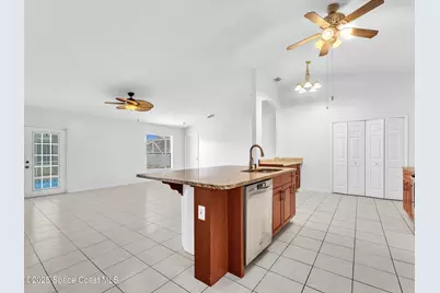 507 Fitzsimmons Street SW, Palm Bay, FL 32908 - Photo 19