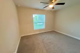 960 Happiness Ave SW, Palm Bay, FL 32908 - Photo 9