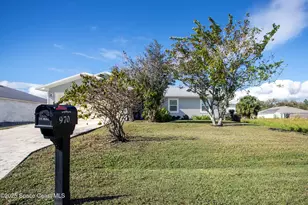 970 Tahiti Ave SE, Palm Bay, FL 32909 - Photo 17