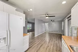 665 Tallwood Cir, Melbourne, FL 32904 - Photo 9