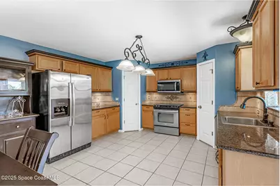 1701 Brookshire Circle, Melbourne, FL 32904 - Photo 7