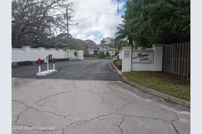 1633 Derby Lane, Melbourne, FL 32935 - Photo 15