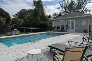 1633 Derby Ln, Melbourne, FL 32935 - Photo 19