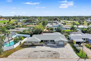 1101 Seminole Dr, Indian Harbour Beach, FL 32937 - Photo 9