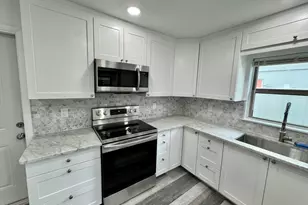 789 Walnut Dr, Melbourne, FL 32935 - Photo 9