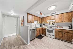 2775 N Wickham Rd, Melbourne, FL 32935 - Photo 19