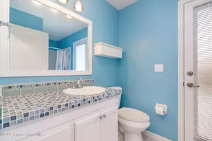 688 Naples Ct, Melbourne, FL 32904 - Photo 17