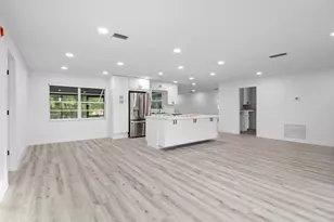 467 Foxdall Ave NE, Palm Bay, FL 32907 - Photo 5