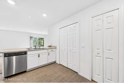 1864 Red Bud Circle NW, Palm Bay, FL 32909 - Photo 7