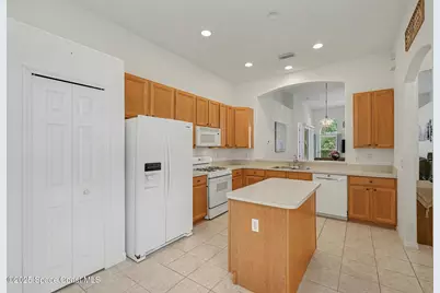 1614 Ficus Point Drive, Melbourne, FL 32940 - Photo 17